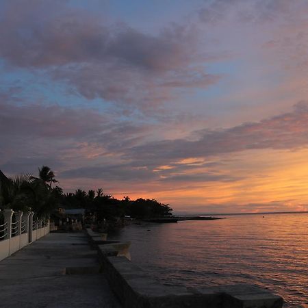 The Wilsons' Shangrila Bed and Breakfast Dumaguete City Buitenkant foto