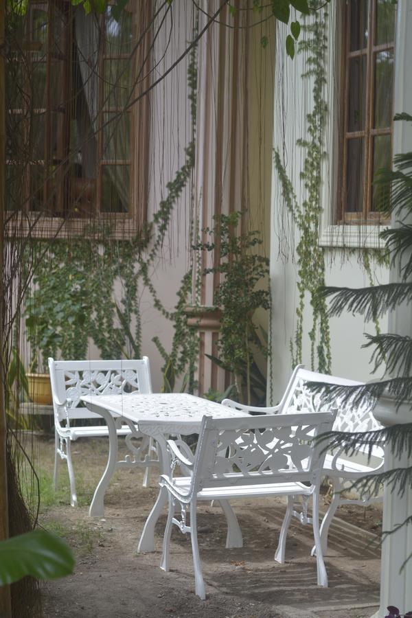 The Wilsons' Shangrila Bed and Breakfast Dumaguete City Buitenkant foto
